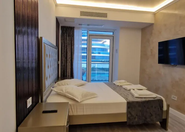 Apartment Titanic Gold *