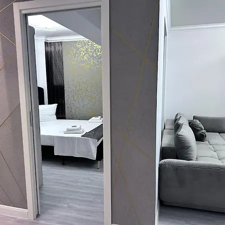 Apartment Titanic Gold *